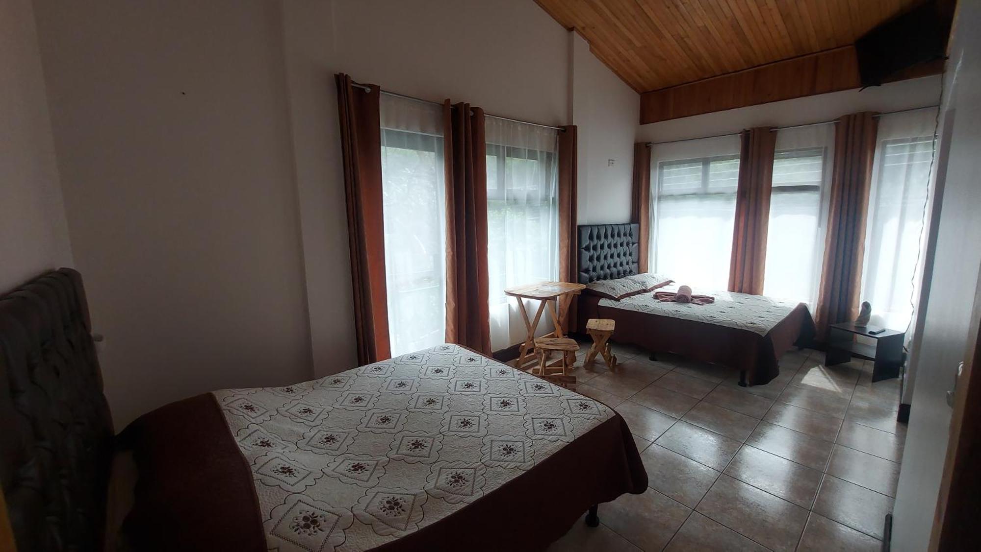 Alisson Hotel Y Restaurant Monteverde Екстер'єр фото