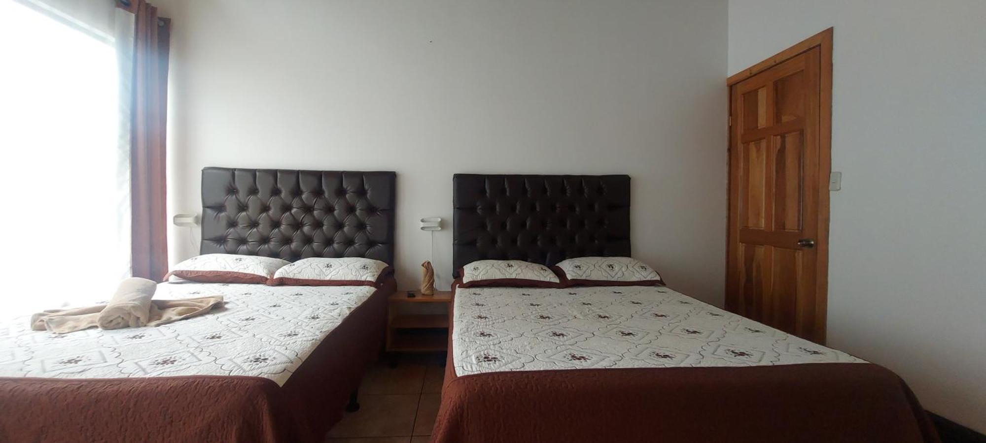 Alisson Hotel Y Restaurant Monteverde Екстер'єр фото