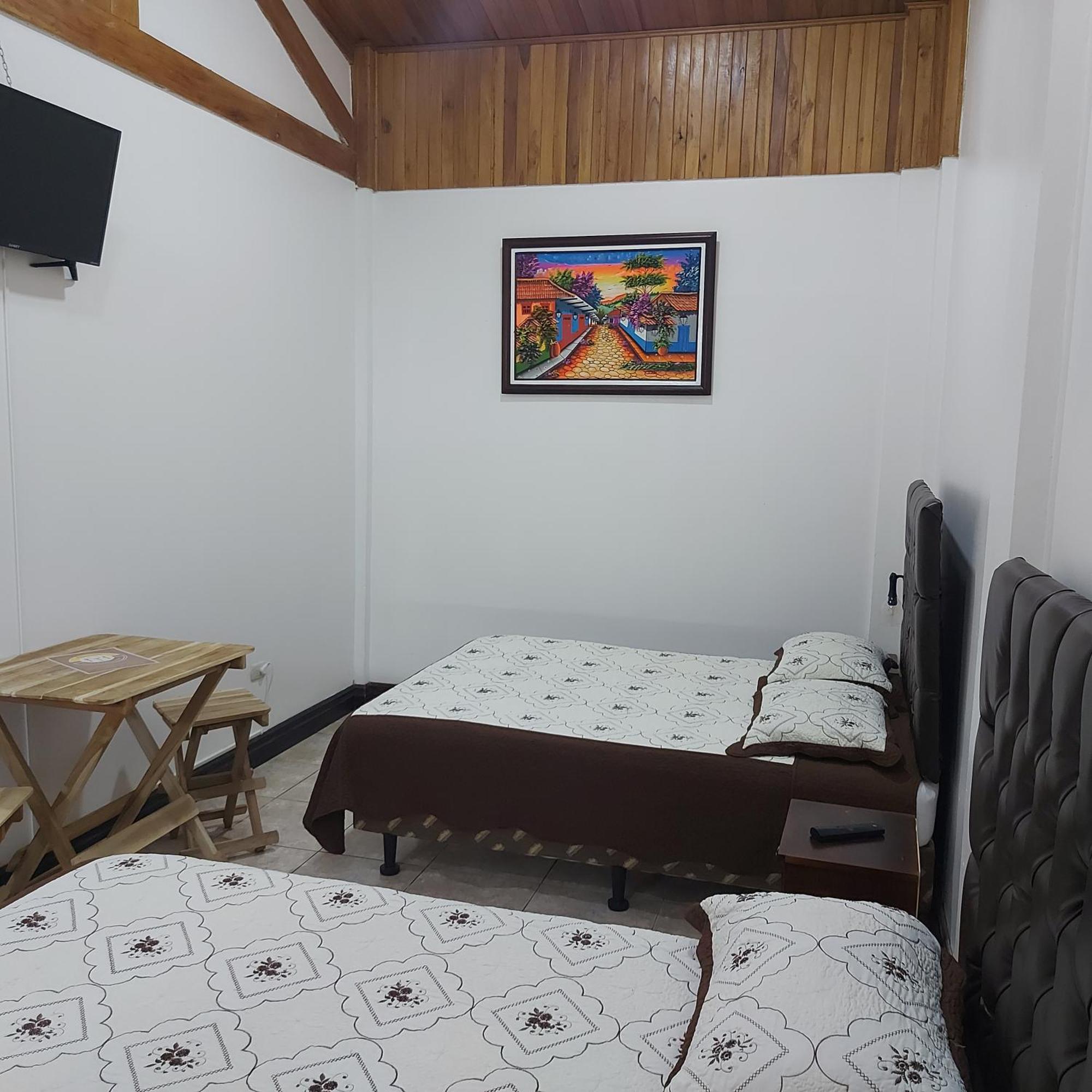 Alisson Hotel Y Restaurant Monteverde Екстер'єр фото
