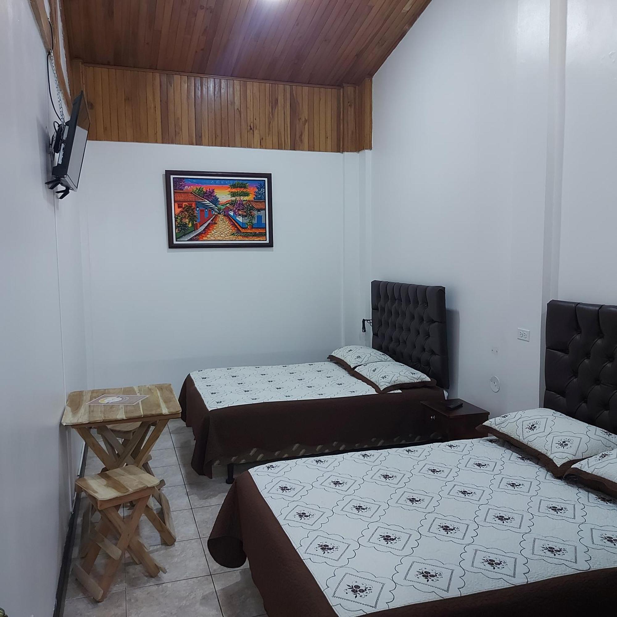 Alisson Hotel Y Restaurant Monteverde Екстер'єр фото
